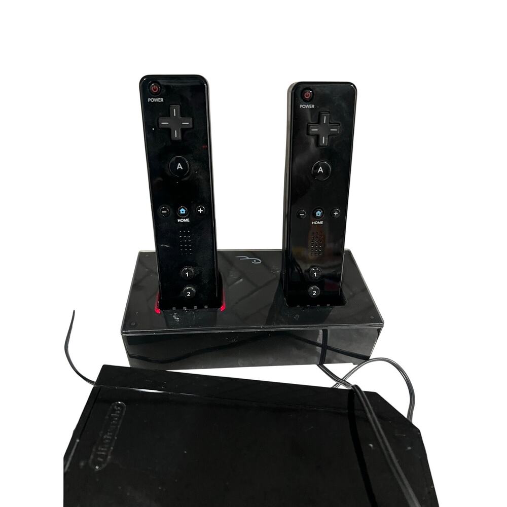 Nintendo Wii RVL-001 Console Bundle GameCube Compatible Wii Sports Mario - Picture 10 of 11